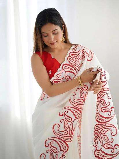 Astitva embroidery best wholesale saree market in surat
