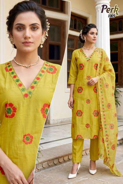 Desi kudi perk cheapest wholesale kurti market in india