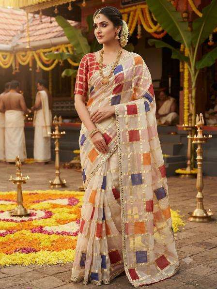Vinayak soft 	 wholesale saree shop in ludhiana